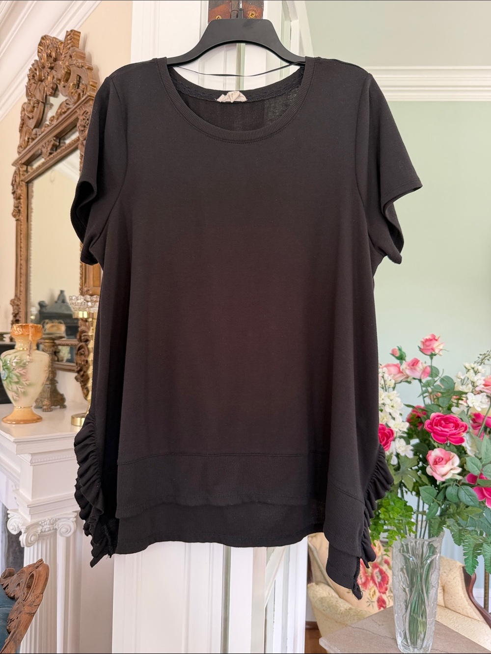 Black Short- Sleeve top, by Cupio, size XL